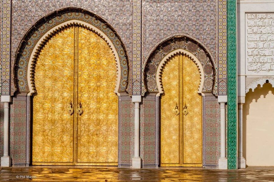Fes: Guided Sightseeing Tour with Luxury Car - The tanneries, Seffarine Square, and the synagogue