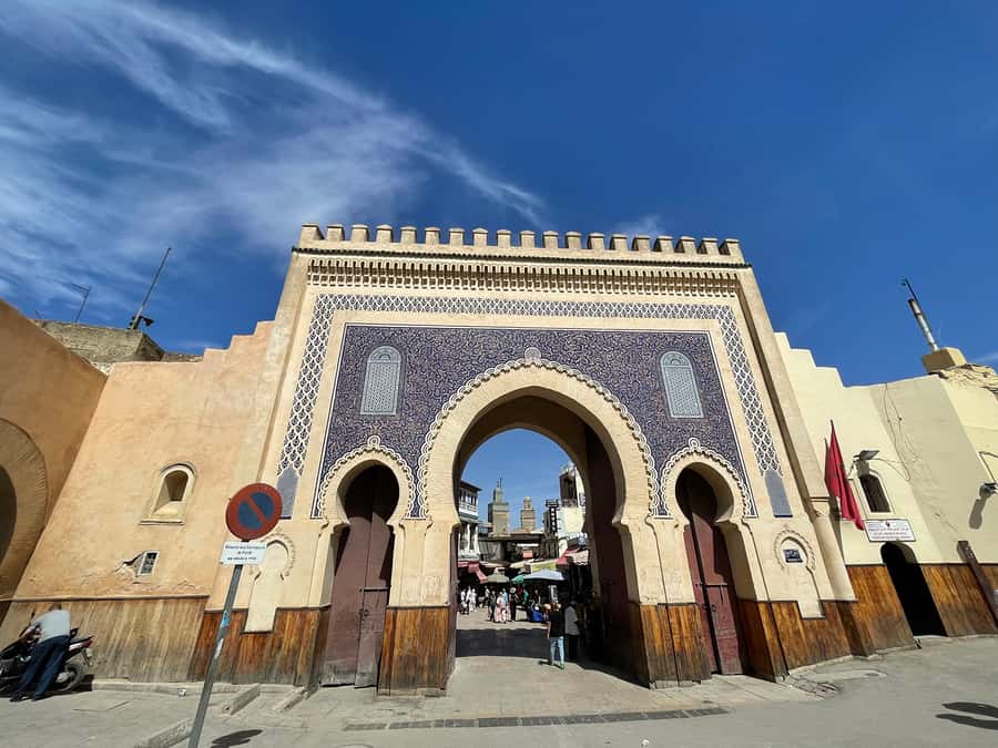 Fes: Medina Guided Tour with Local - Kairaouine, the Andalusian Mosque, and Nejjarine