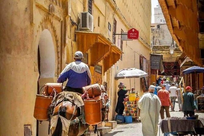 Fes Medina Walking Tour - Al-Qarawiyyin and the religious heart of Fez