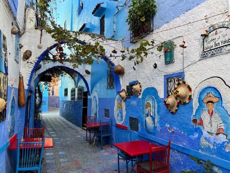 Fes to Chefchaouen Day Trip multi languages(EN/FR/ES/IT/AR) - Arriving in Chefchaouen and finding your bearings