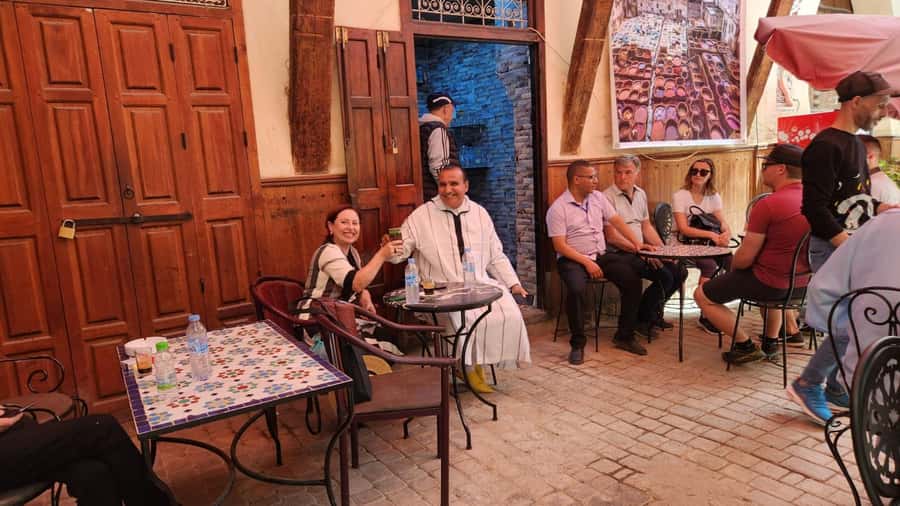 Fez: Foodie tour in the old Medina - The first hour: breads, olives, and Medina orientation