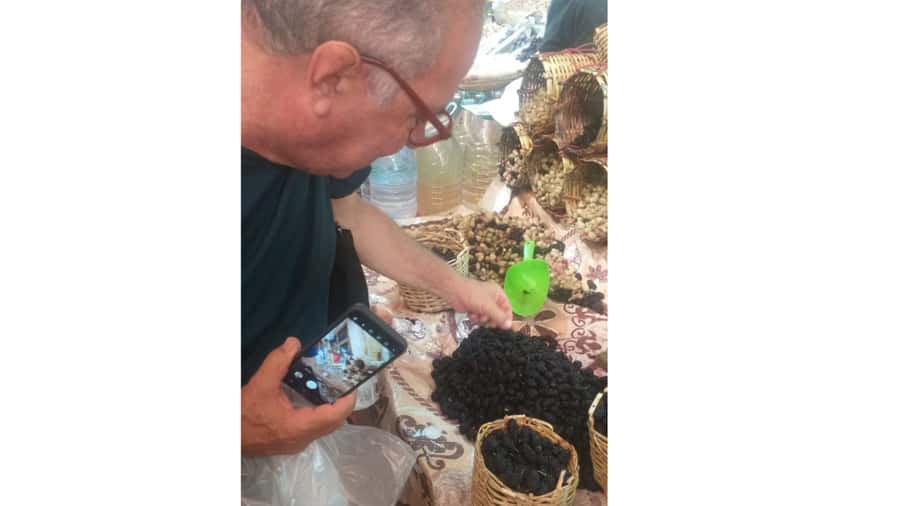 Fez: Foodie tour in the old Medina - Who will get the most from this food walk