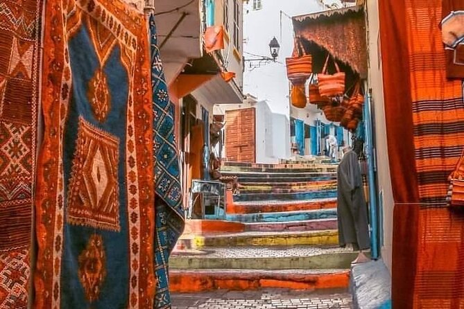 Fez Guided Tour of Artisans and Handicrafts Full-Day Private Tour - Nejjarine Museum and a traditional Moroccan lunch