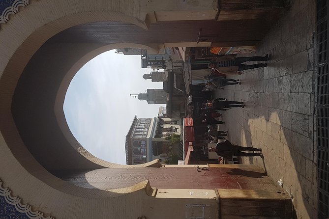 Fez Medina half day walking Tour - Tanneries and weavers reveal the craft economy