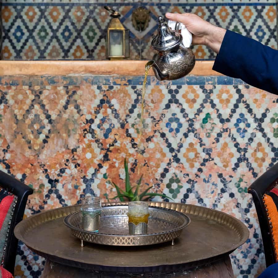 Fez Medina: Local Cultural Highlights Guided Tour - Starting in Fez Medina, where the city still works
