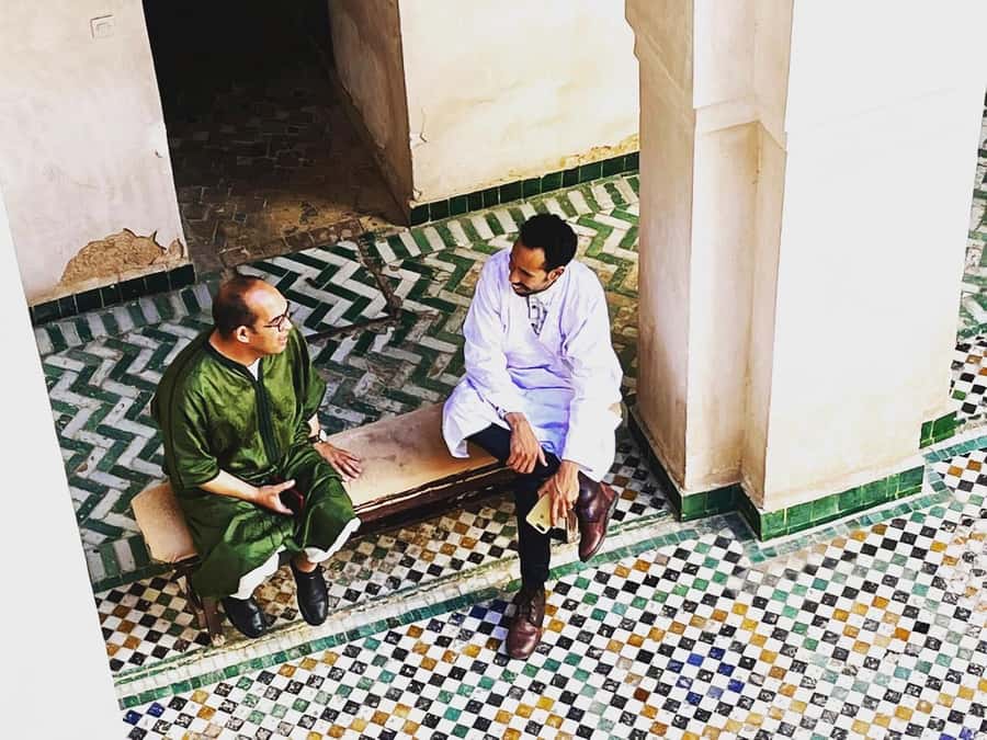 Friend tour guide to Fes Medina private walking tour - Meeting artisans and seeing traditional trades