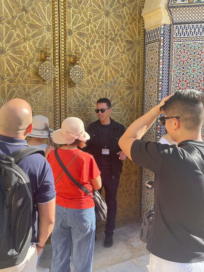 Friend tour guide to Fes Medina private walking tour - Food stalls, tasting, and lunch options