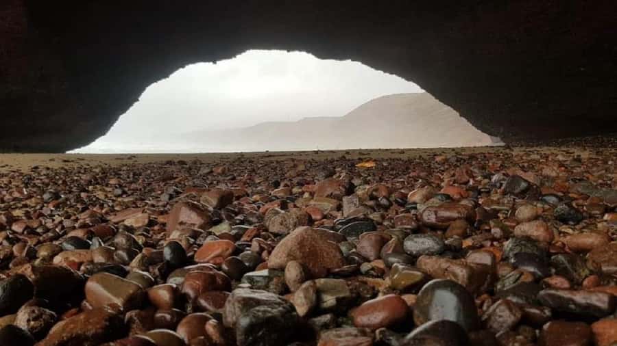 From Agadir: Legzira Beach & Tiznit Day Trip with Lunch - The pace, vehicle, and group feel
