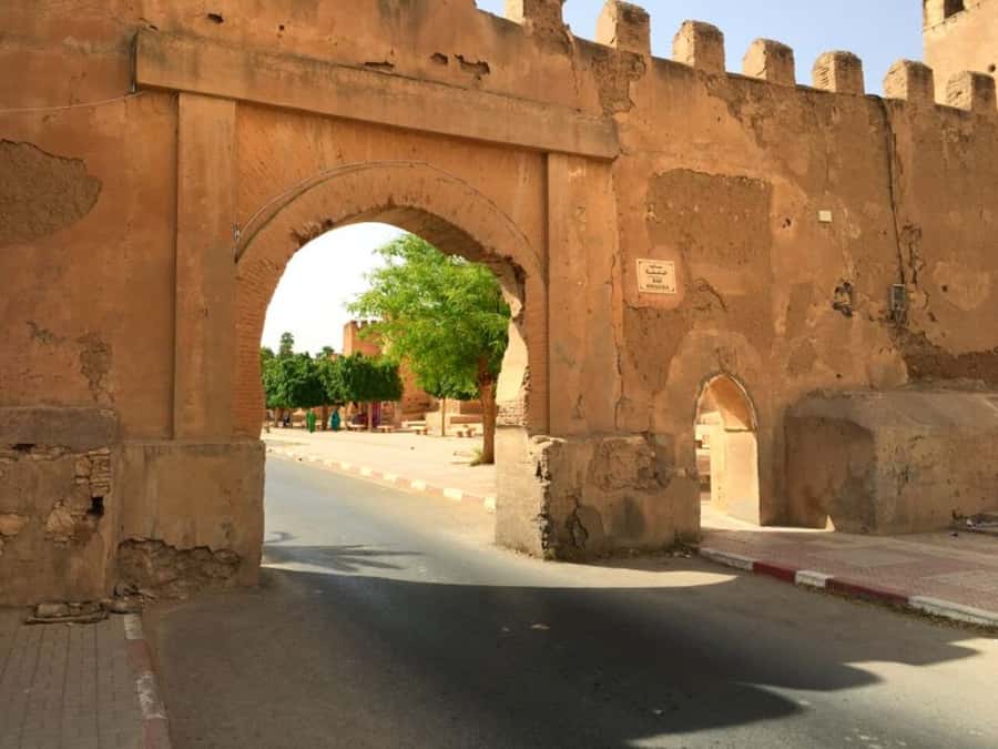 From Agadir: Taroudant & Tiout guided excursion - The 8:30 AM departure and road to Taroudant