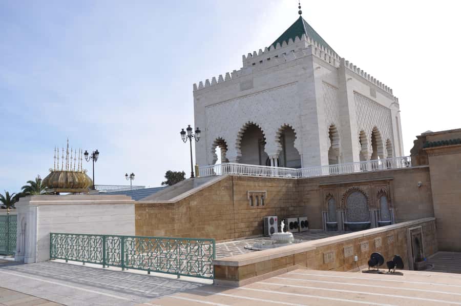 From Casablanca: Rabat Guided Day Trip with Hotel Transfers - Andalusian Gardens and the Salé Marina