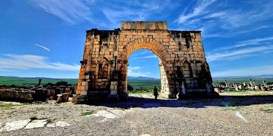 From Fes Day Trip to Meknes,Volubilis,Moulay Idriss Zerhoun - Meknes, the former imperial capital