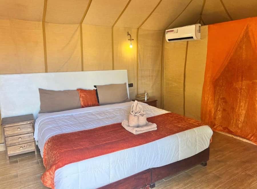 From Fes to Marrakech: 3-Day Sahara Desert Discovery Tour - Day 1: Fes, Ifrane, Azrou, and the road to Merzouga