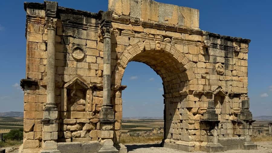 From Fez: Meknes, Volubilis and Moulay Idriss Day Trip - Key points to know before booking