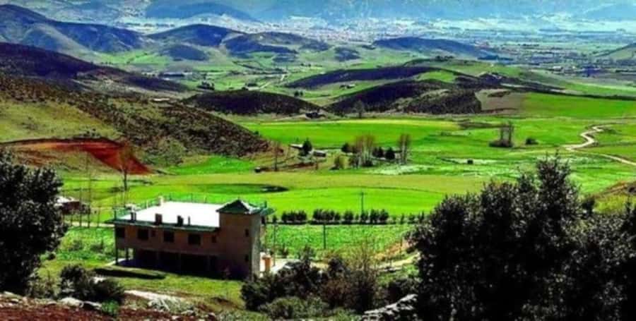 From Fez: Middle Atlas Ifran and Forest of Monkeys Day Trip - Leaving Fez for the Middle Atlas