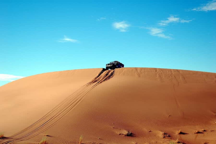 From Fez: Sahara Desert 2-Day Tour with Merzouga Camp Stay - Sunrise over the dunes and breakfast