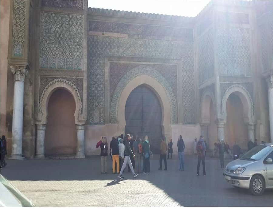 From Fez: Volubilis Moulay Idriss and Meknes Day Trip - Meknes and the imperial gates