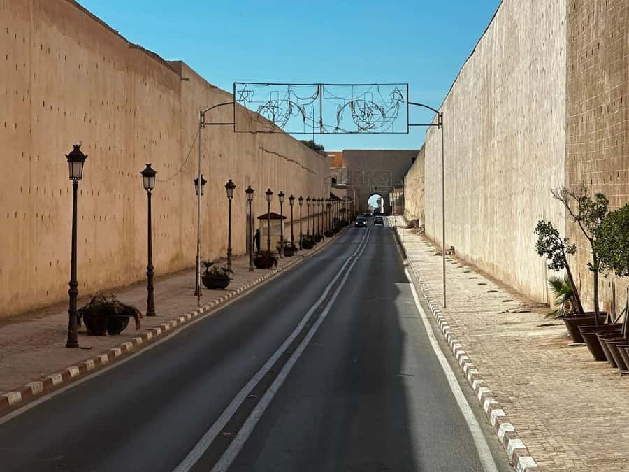 From Fez: Volubilis Moulay Idriss & Meknes Full-Day Trip - Moulay Idriss, Morocco’s holy town