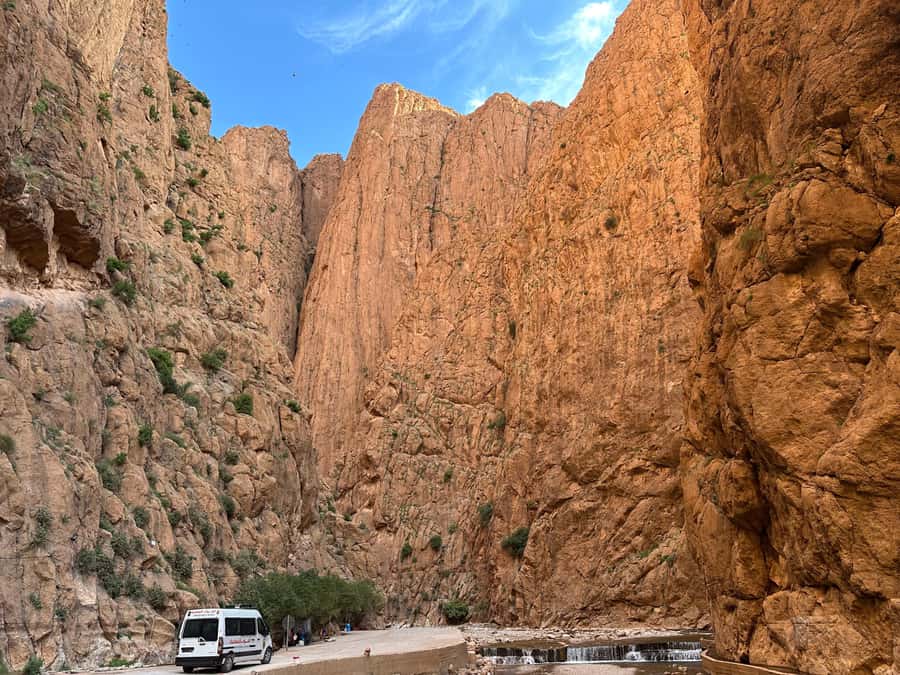From Marrakech: 3-Day Sahara Tour with Private tent & Meals - What the guides and drivers add