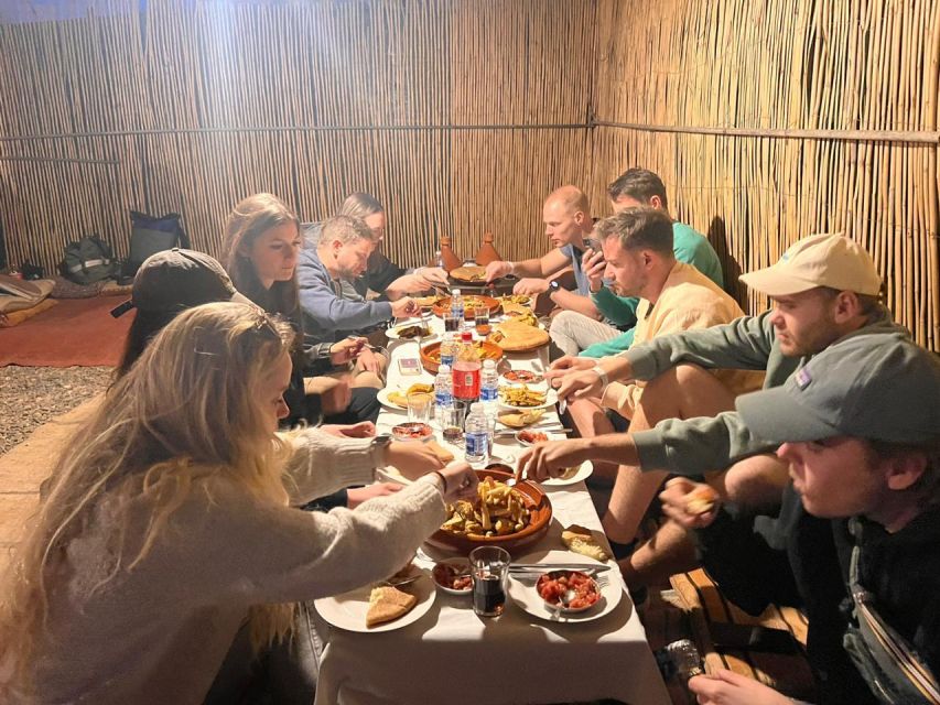 From Marrakech: Agafay Desert Buggy 1Hour & Dinner Show - Dinner under the evening sky