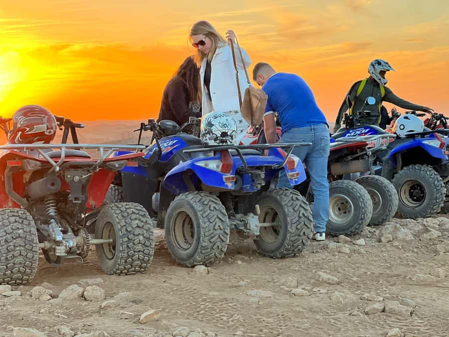 From Marrakech: Agafay Desert Quad Biking Tour with Transfer - Leaving Marrakech for the Agafay desert