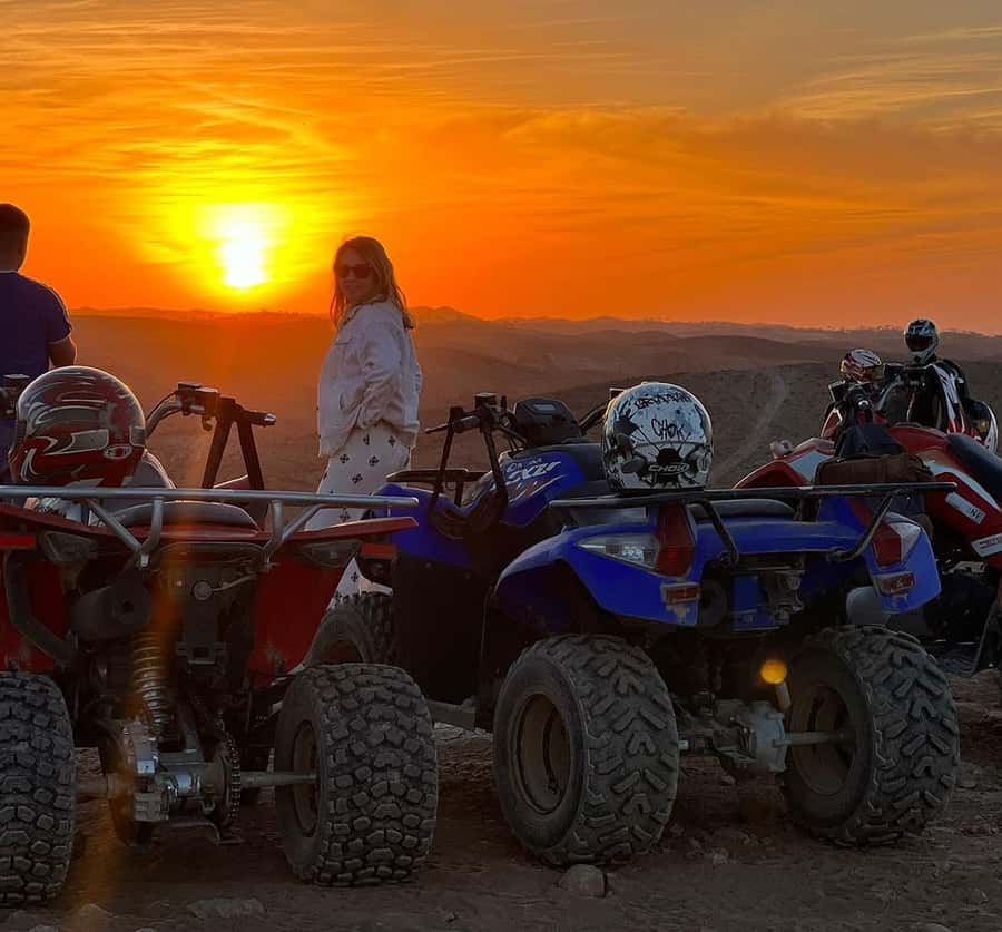 From Marrakech: Agafay Desert Quad Biking Tour with Transfer - The tea break in Agafay