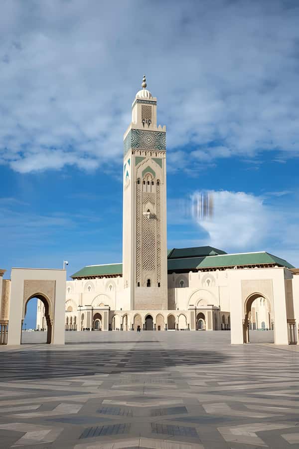 From Marrakech: Casablanca Day Trip Experience" - Hassan II Mosque gives this day its reason to exist