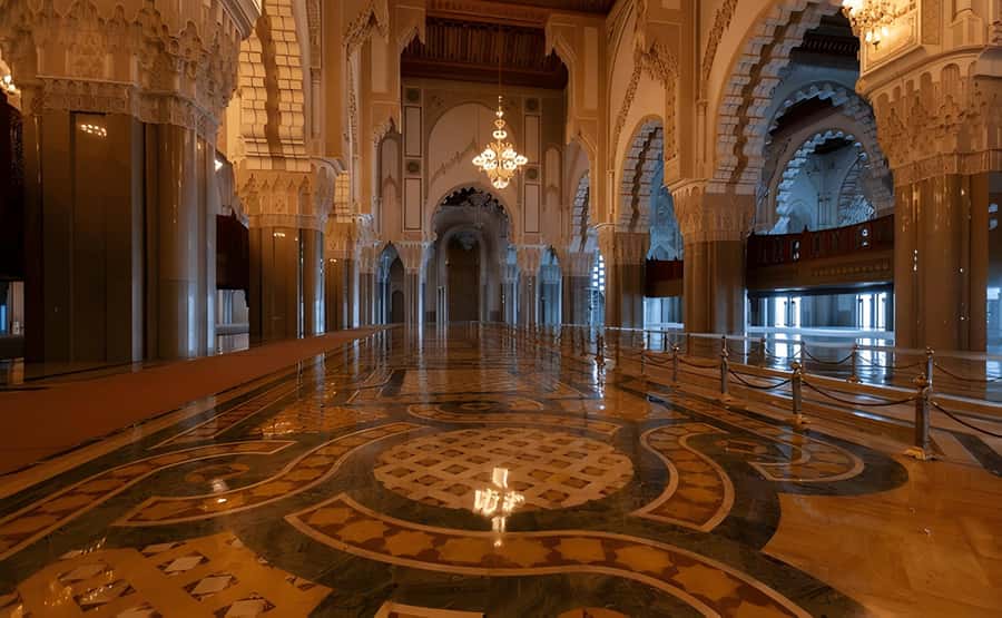 From Marrakech: Casablanca Day Trip Experience" - The road from Marrakech changes the shape of the day