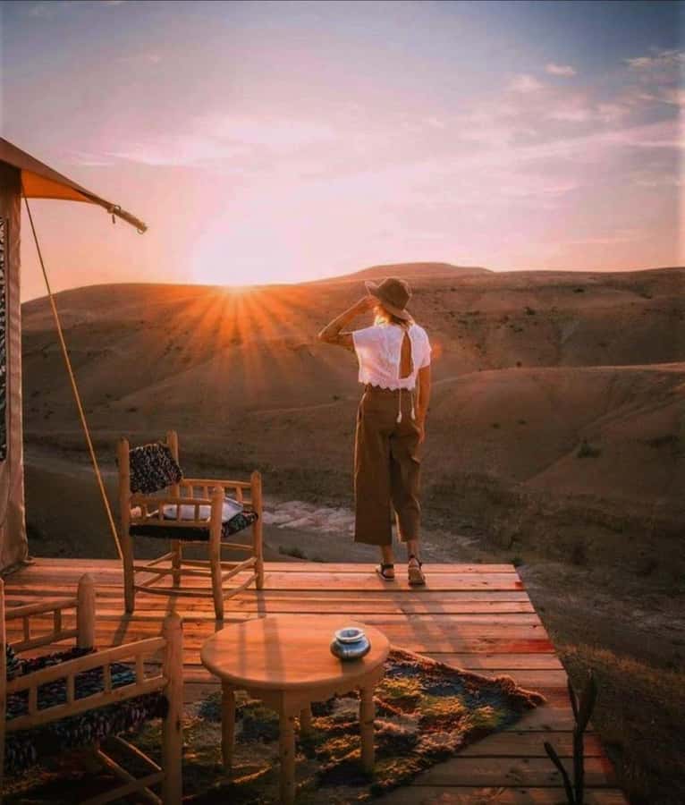 From Marrakech: Dinner in Agafay Desert with Sunset - Sunset, Moroccan Tea, and Camp Atmosphere