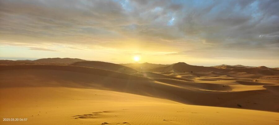 From Marrakech: Private 3-Day Desert Trip to Merzouga - Day 2: The Road of 1001 Kasbahs and Todgha Gorges