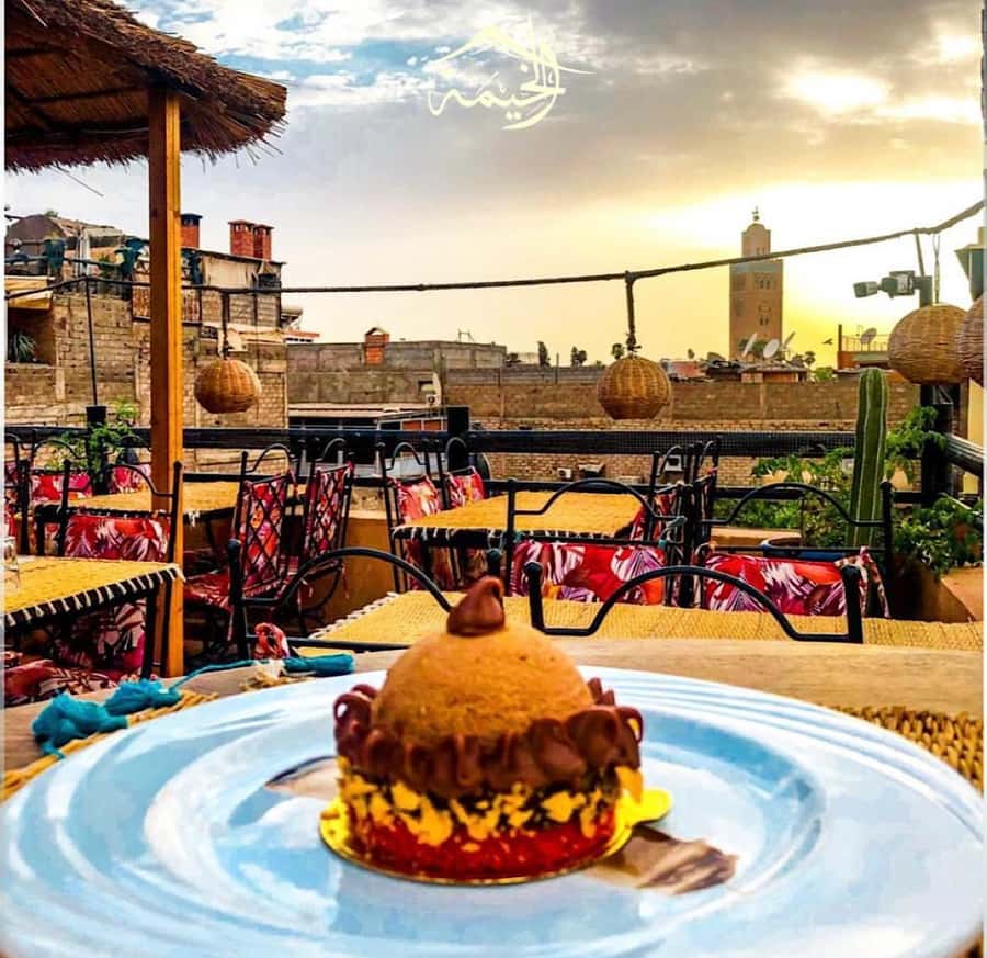 From Marrakech: Rooftop Dinner & Romantic Medina Views - What arrives on the Moroccan dinner menu