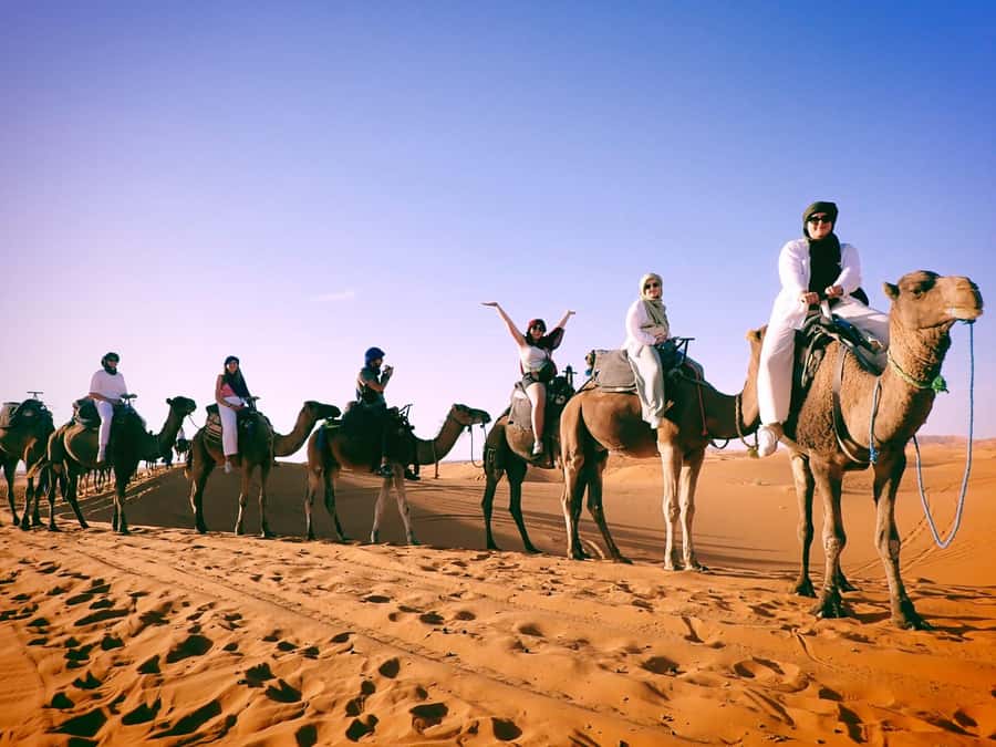 From Marrakech to Agadir : 4-Day Sahara Desert Tour - Sunrise, the return ride, and Monkey Fingers