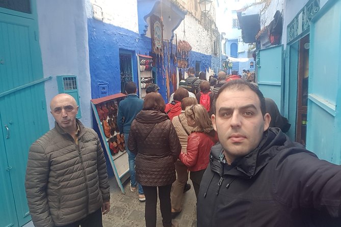 From Tangier: Chefchaouen Day Trip with Local Guide - Arriving in the blue Medina