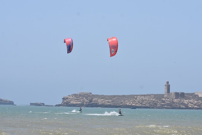 Group Kitesurf Lesson - Learning the kite before the thrill