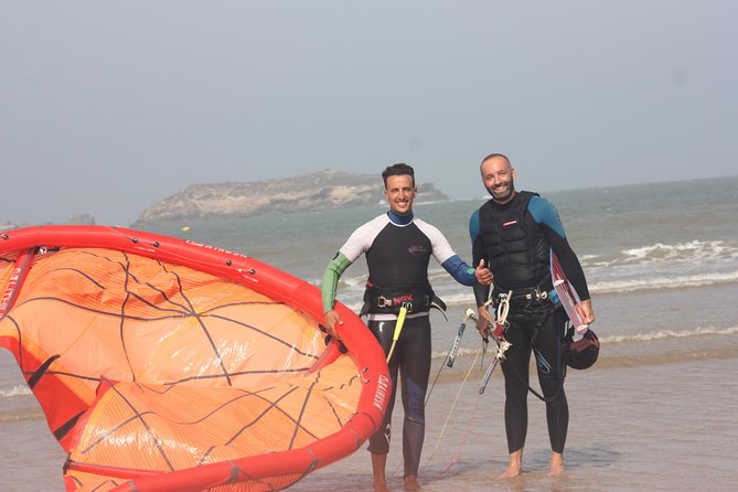 Group Kitesurfing lesson with a Local in Essaouira Morocco - Handling the kite before touching the board