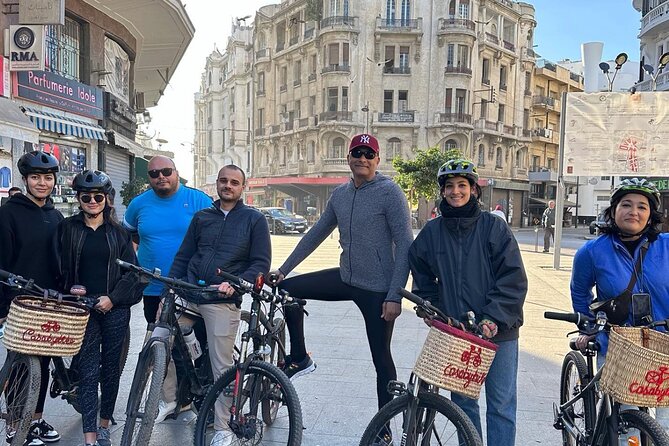 Guided Cycling Adventure in Casablanca with Licensed Tour Guide - A pause at Parc de la Ligue Arabe