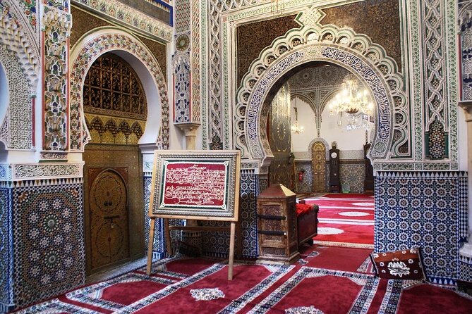 Half Day Guided Walking Tours on The Medina of Fez - Bab Boujloud gives you the right starting point