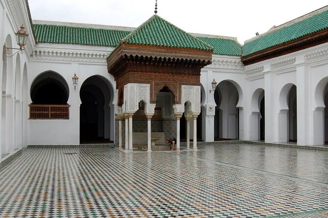 Half-Day Private Guided Walking Tour in Fez Medina - Why a private walk helps in Fez Medina