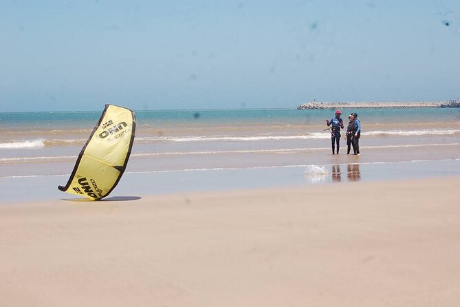 KiteSurfing or Surfing Experience in Essaouira - Walking from the station to the beach