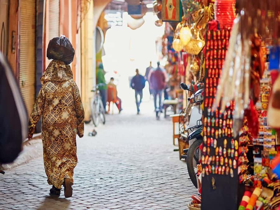 Marakech: Medina Mysteries & Hidden Sites Tour - What the guides add to the walk