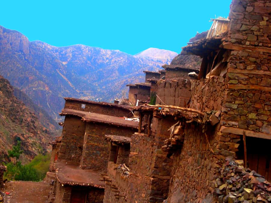 Marrakech: 2-Day Atlas Villages Trekking Tour - Tinmel School and the road into Amazigh country