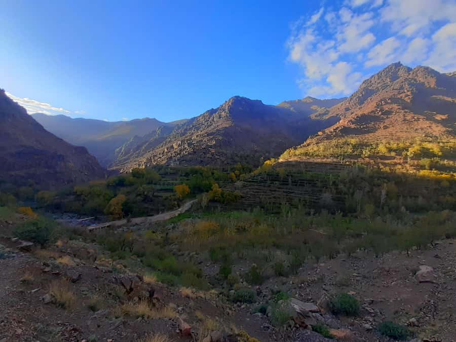 Marrakech: 2-Day Atlas Villages Trekking Tour - Lunch on a terrace above Ijoukak