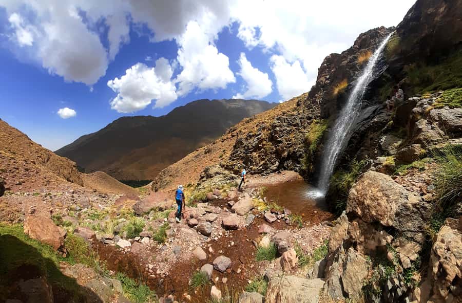 Marrakech: 2-Day Atlas Villages Trekking Tour - Argan oil, tea, and a choice of optional activities