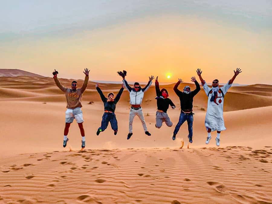 Marrakech: 3-Day Trip to Fez with Sandboarding & Camel Ride - Practical packing advice