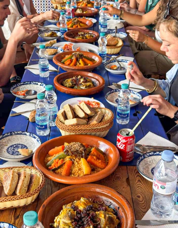 Marrakech: Agafay Camel Ride & Dinner with Fire Show Tour - Who should book this Agafay evening?