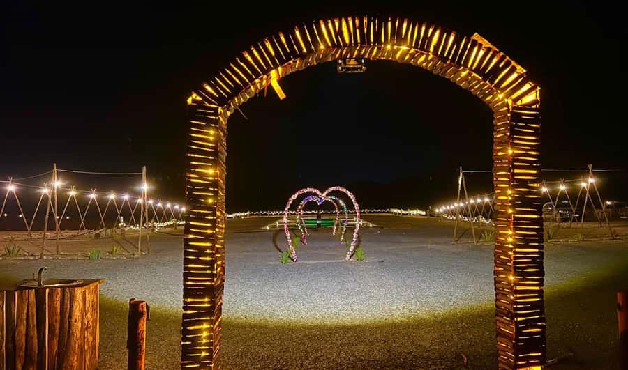 Marrakech: Agafay Desert Camel Ride, Dinner, Fire Show - Who will enjoy this Agafay evening most