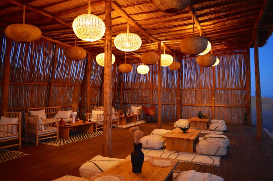 Marrakech: Agafay Desert Dinner, Camel Ride, and Music Show - Sunset views and free time in the desert