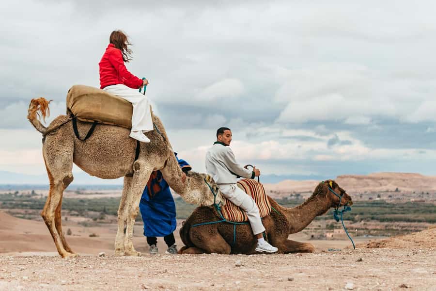 Marrakech: Agafay Desert Retreat, Tent, Dinner, Show & Pool - FAQ