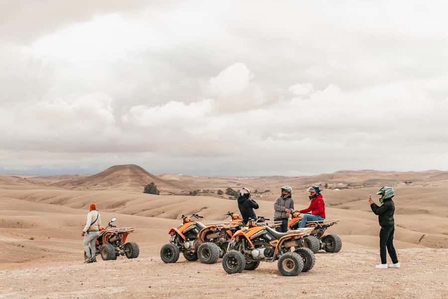 Marrakech: Agafay Desert Retreat, Tent, Dinner, Show & Pool - Dinner with Moroccan dishes and a full evening show