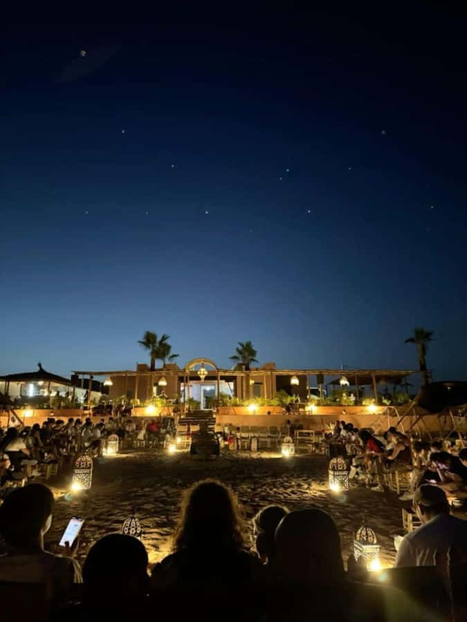 Marrakech: Agafay Desert Sunnet dinner with show - Practical tips for a smoother evening