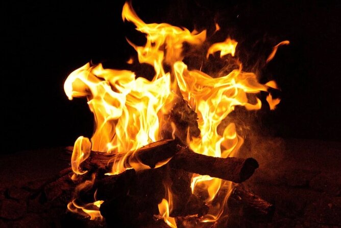 Marrakech: Agafay Desert Sunset, Camel Ride, and Dinner Show - Berber music, dancing, and the fire show